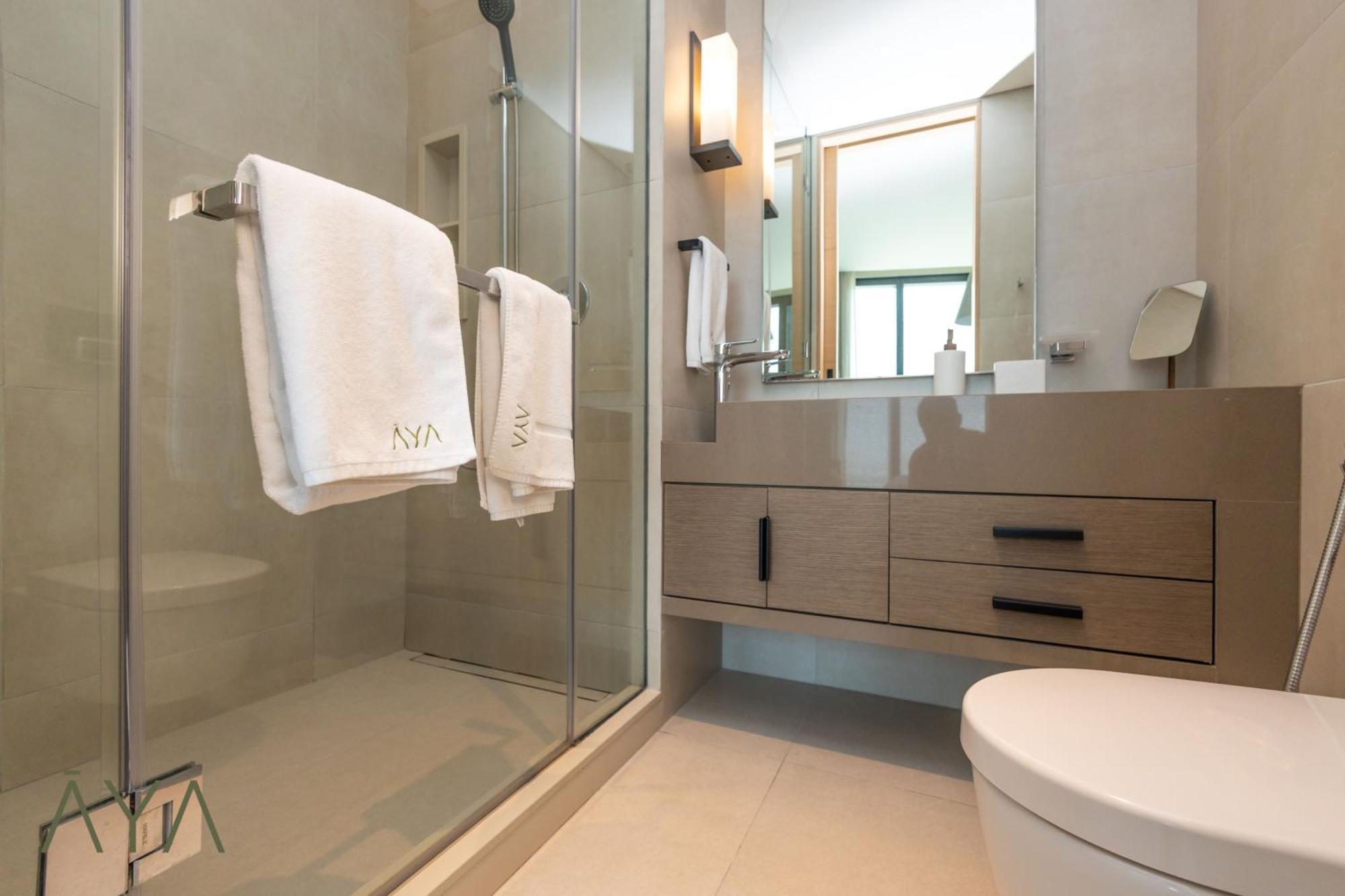 Beachfront Bliss 2br Eye & Full Sea View At The Address By Aya Boutique Dubaï