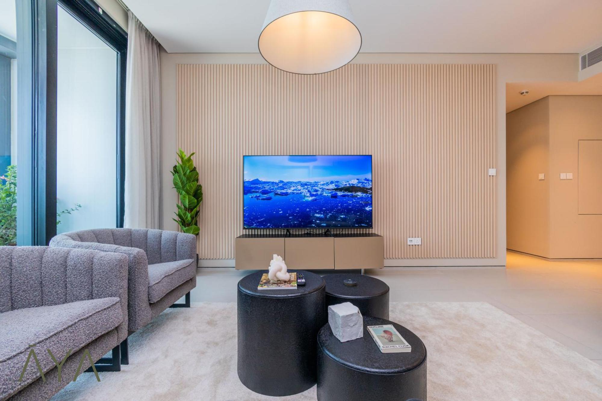 Beachfront Bliss 2br Eye & Full Sea View At The Address By Aya Boutique *