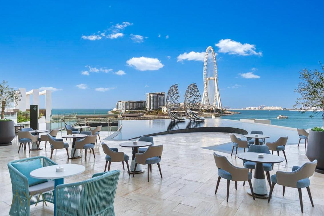 Appartement Beachfront Bliss 2br Eye & Full Sea View At The Address By Aya Boutique Dubaï